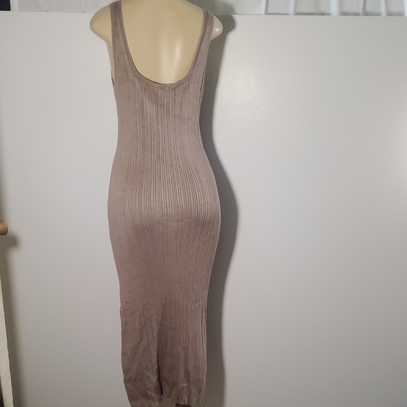 Abercrombie and Fitch Tan Ribbed Knit Dress Taupe Sleeveless Size XL - Picture 6 of 12